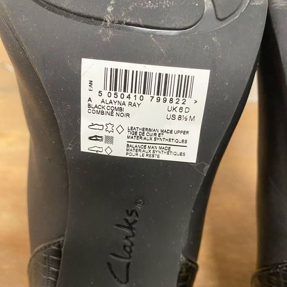 CLARKS (Worn Once!) Women's Alayna Ray Pumps Black Leather Block Heels, Size 8.5 - Picture 10 of 11